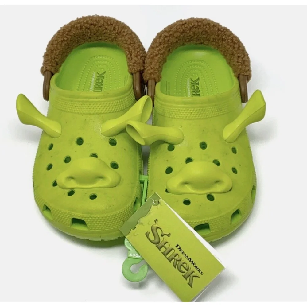 Boys Crocs Shrek Classic Clogs Green Brown Size J2 (Little Boy)